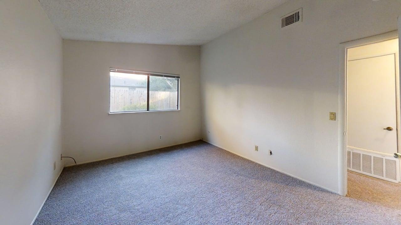 2 Topam Court
