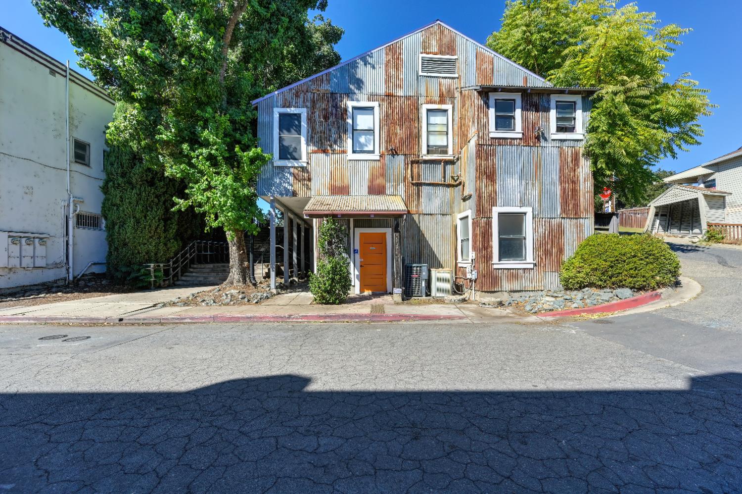 14132 Market Street