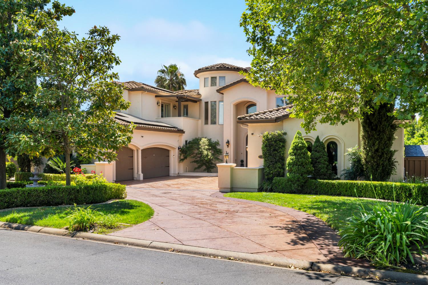 3788 Saint Julien Way