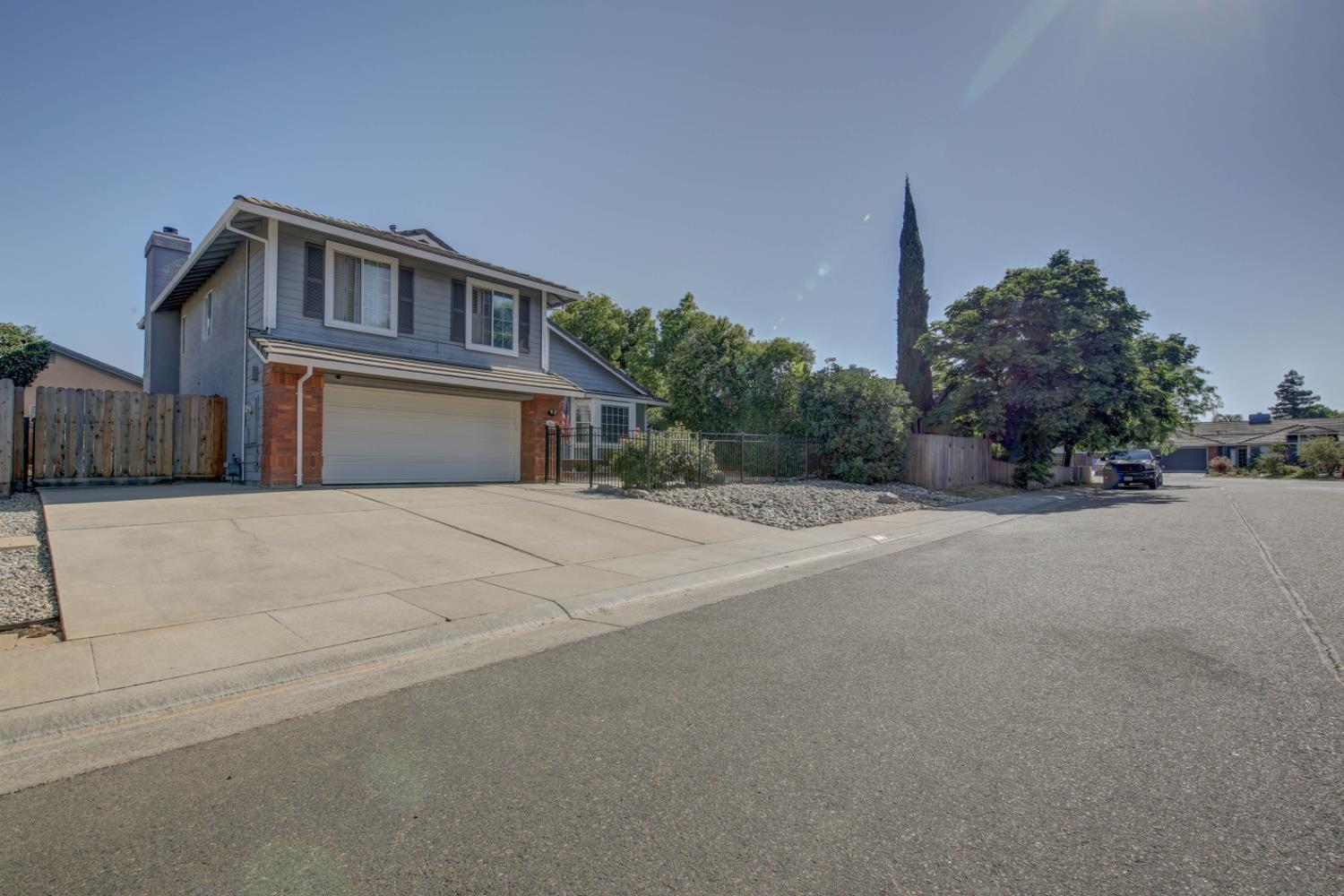 681 Canyon Creek Way