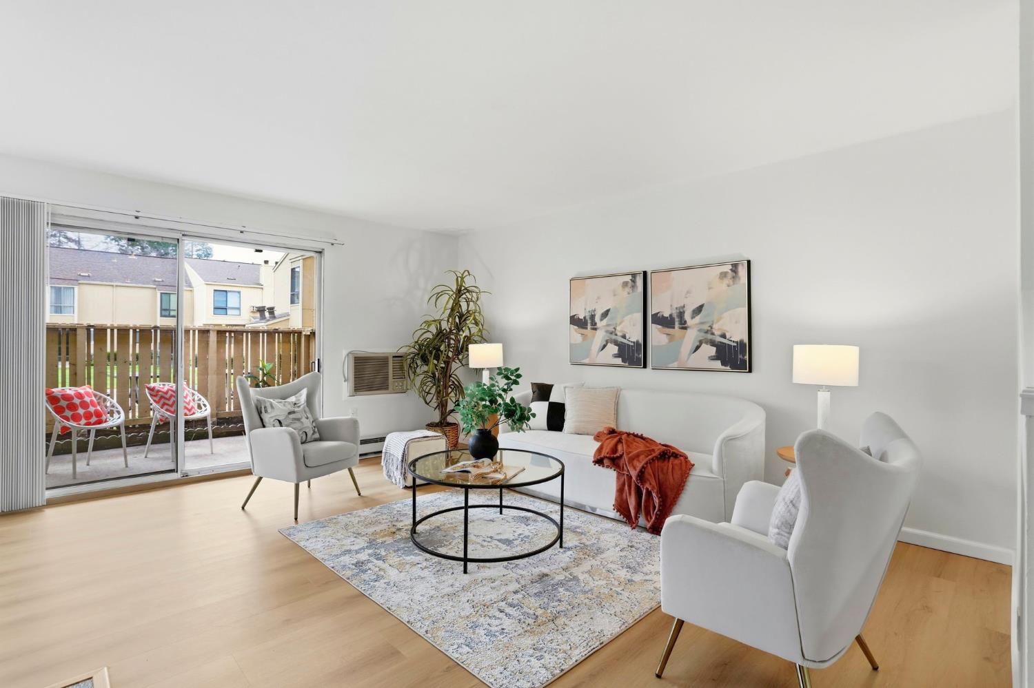 9005 Alcosta Boulevard 215