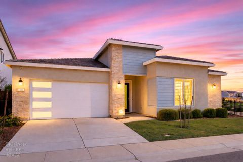 4043 Red Blush Way Rancho Cordova CA 95742