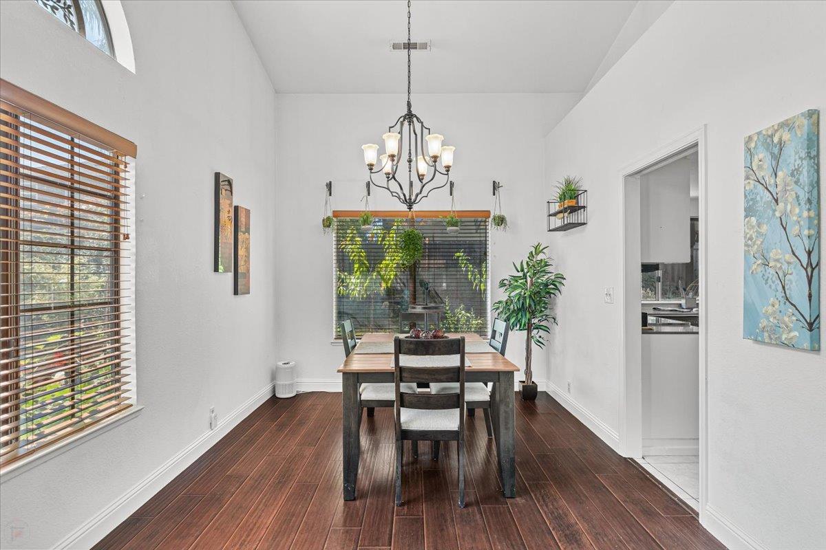 Modesto, California 95356, United States, 4 Bedrooms Bedrooms, ,3 BathroomsBathrooms,Residential,Active,190853