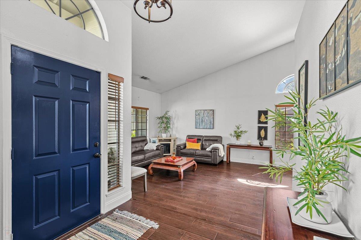 Modesto, California 95356, United States, 4 Bedrooms Bedrooms, ,3 BathroomsBathrooms,Residential,Active,190853