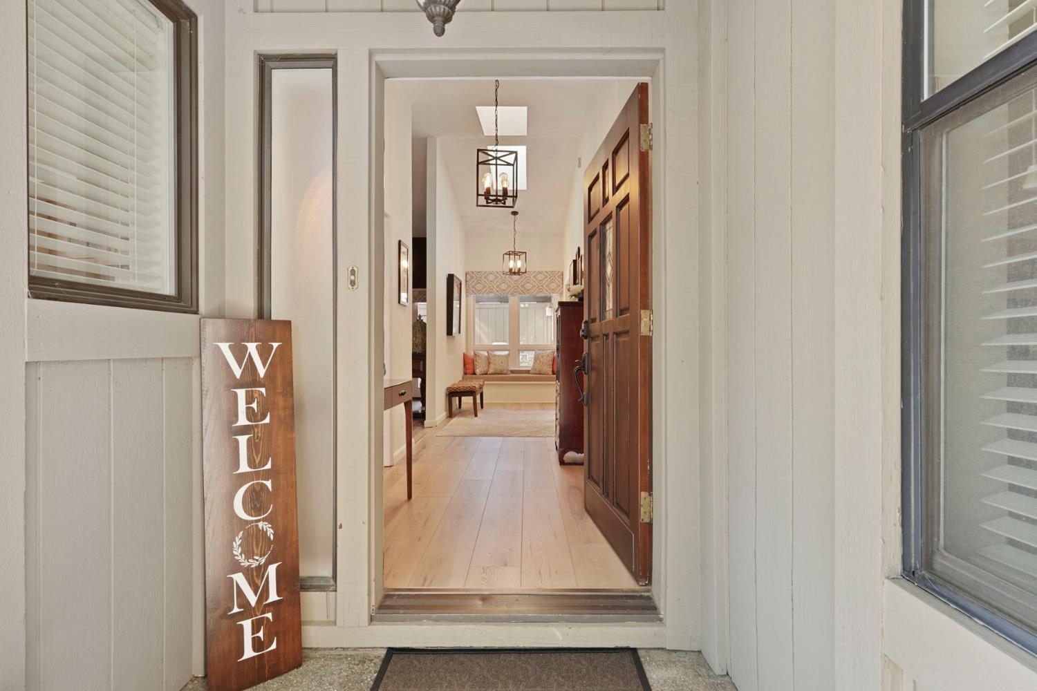 6200 Viewridge Drive