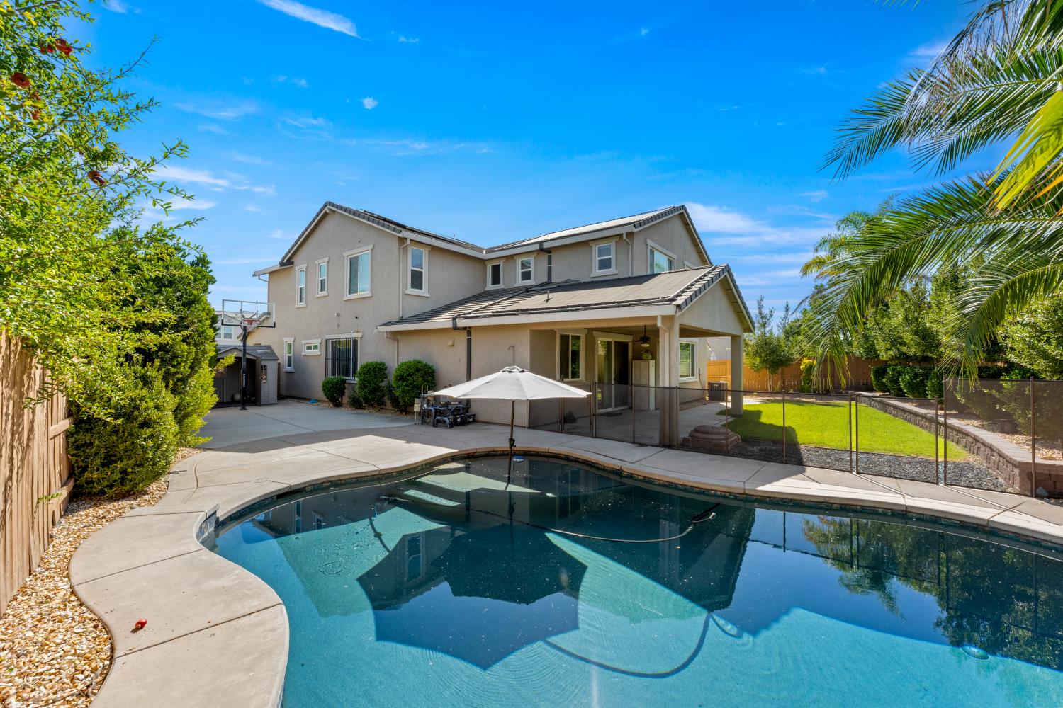 514 Alessandria Place