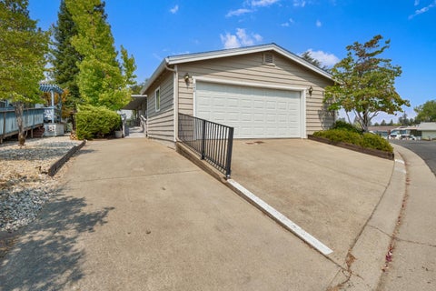 Featured picture for the property 226098797