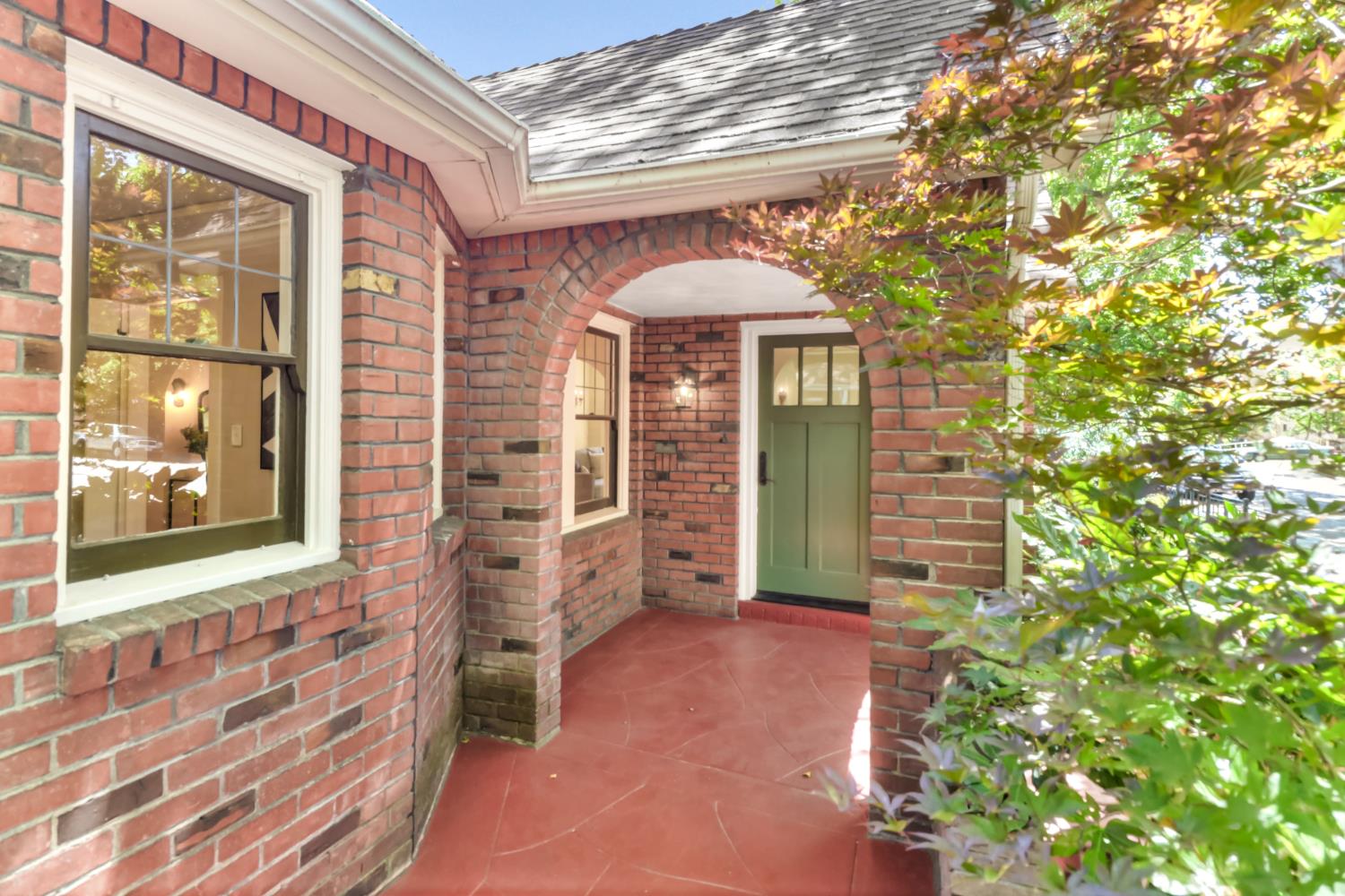 2549 San Jose Way