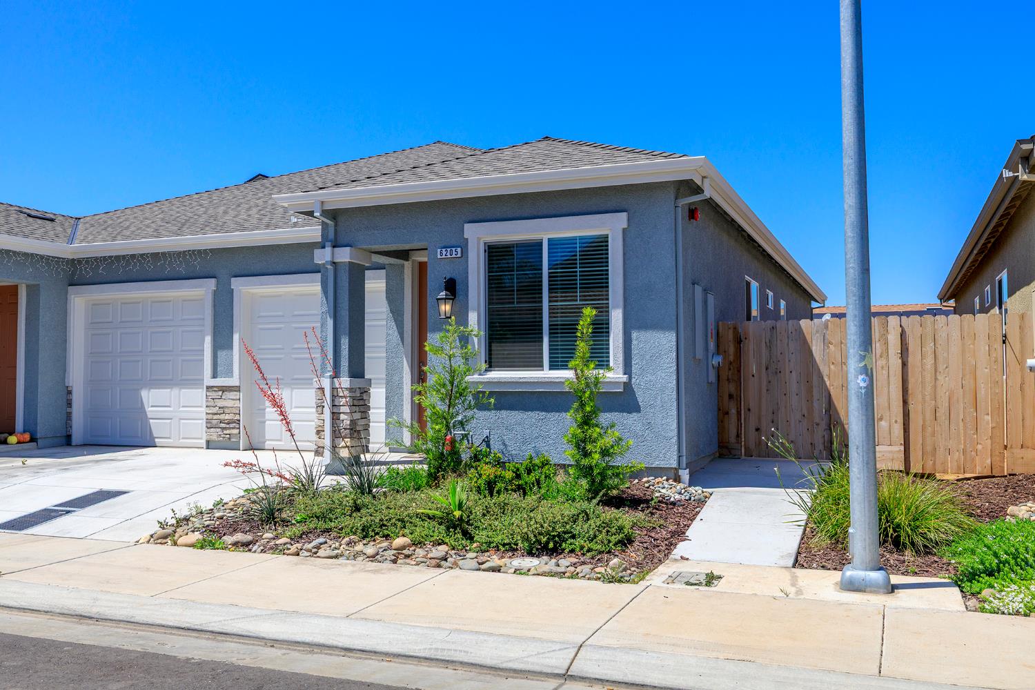 6205 Chavez Court