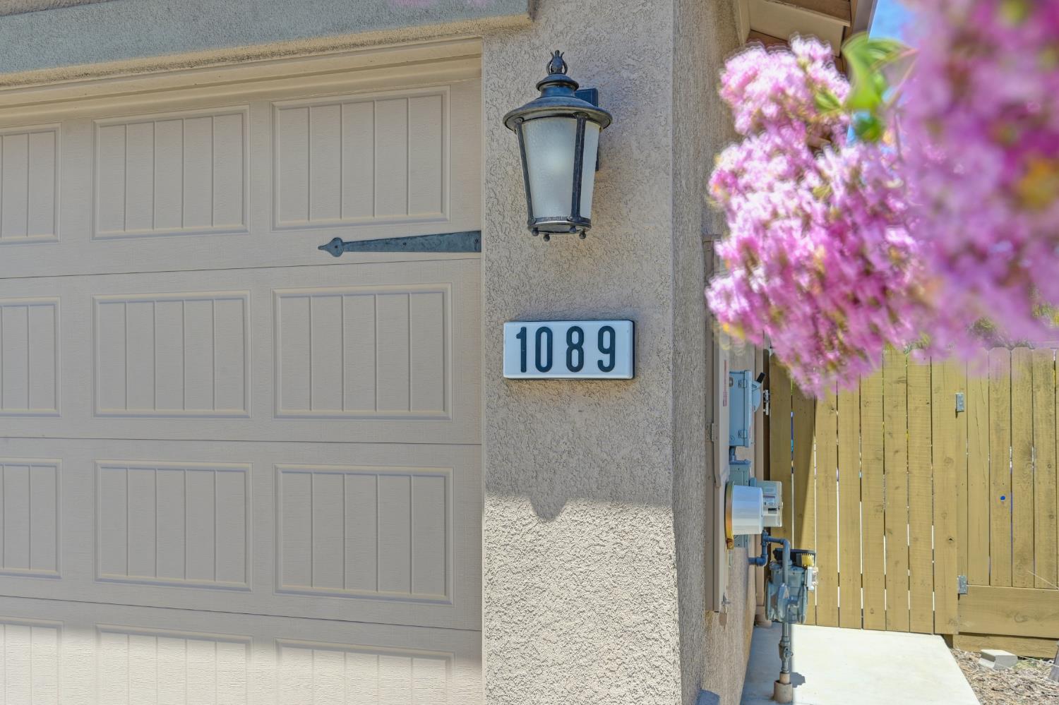 1089 Cepeda Way