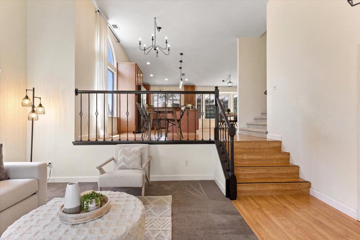 2201 Longview Drive