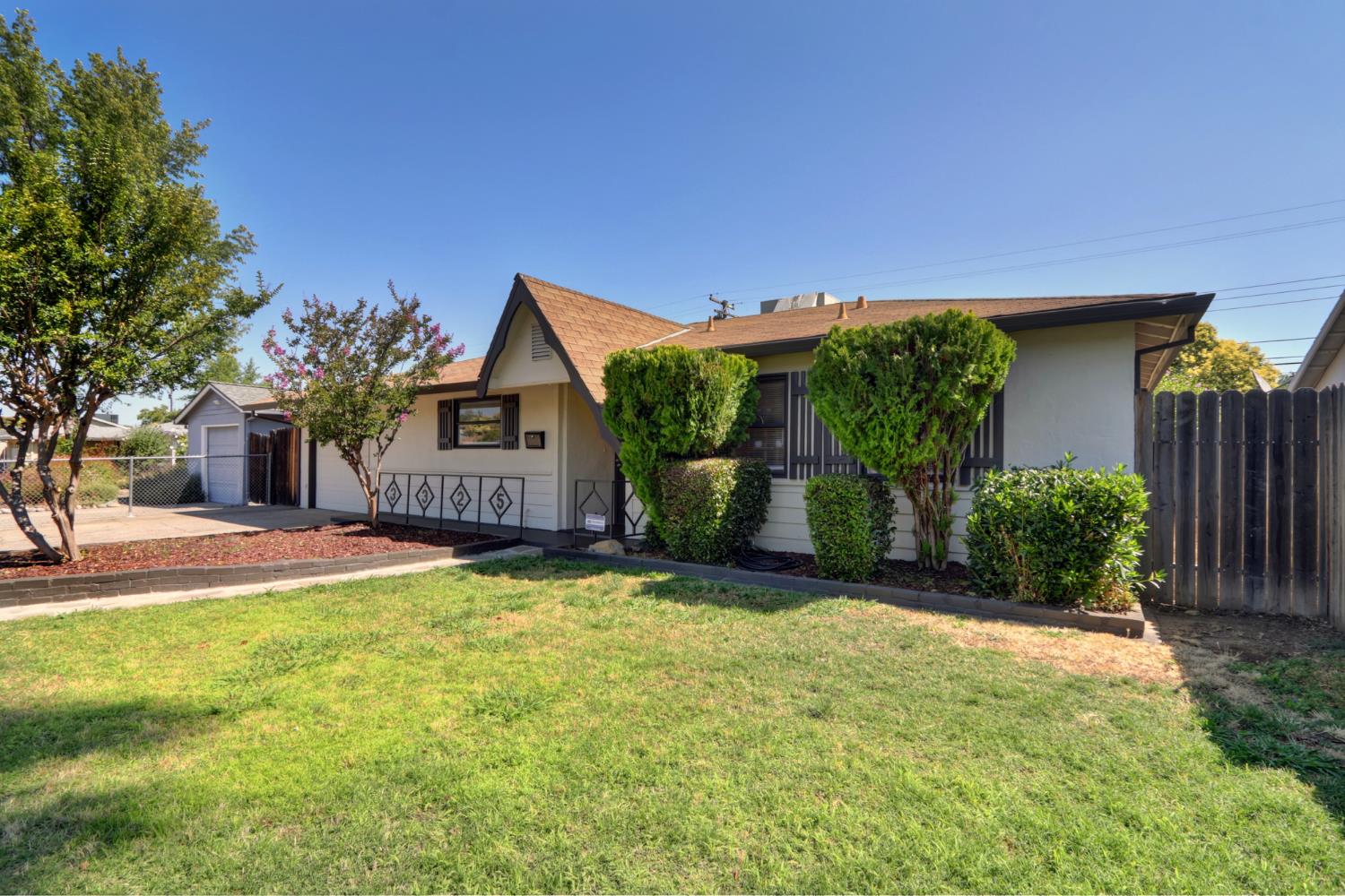 3325 Mayfair Drive