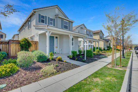 136 E Tuso Ranch Road, Mountain House, CA 95391 - MLS#: 225061529