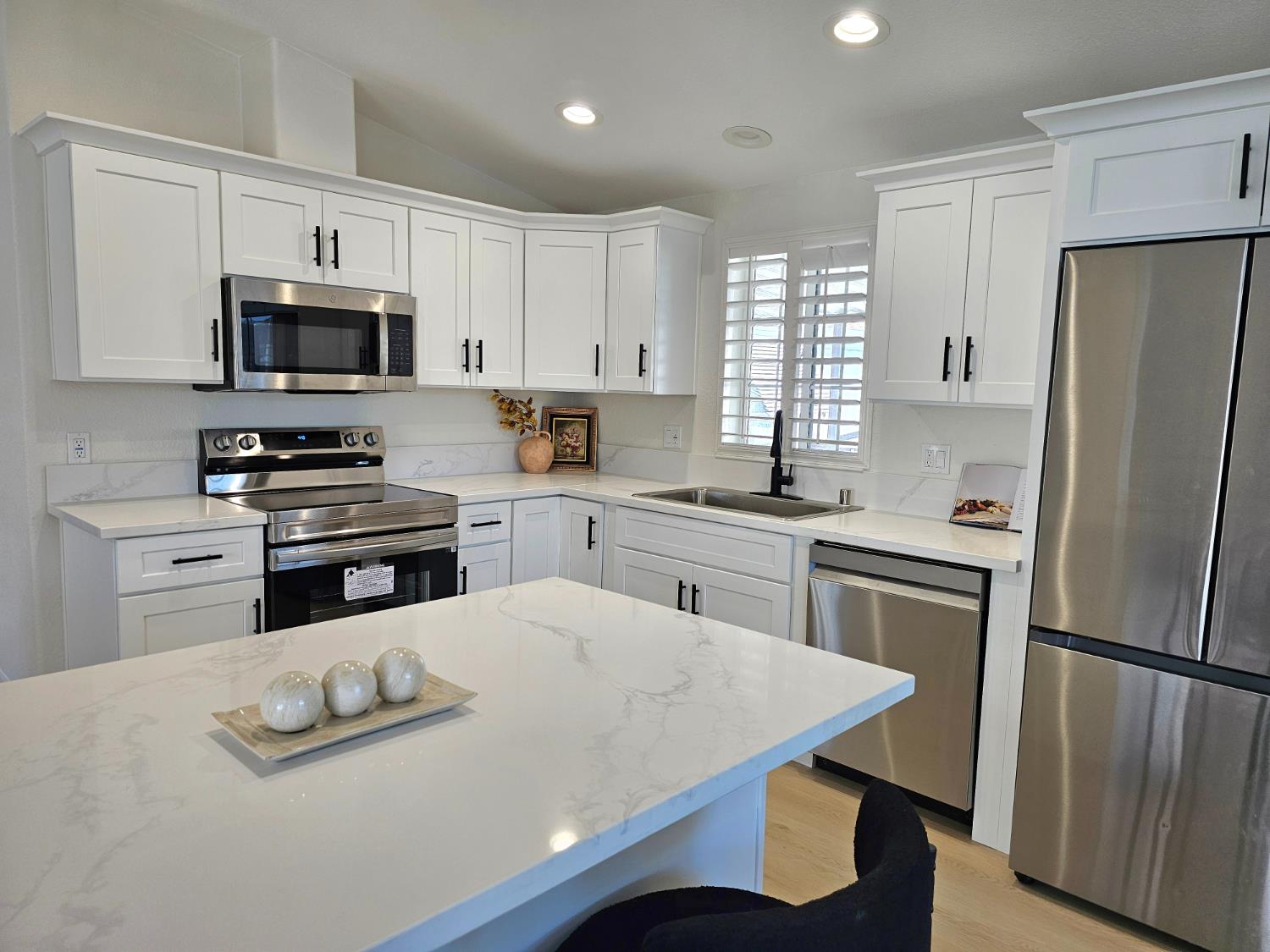 4215 Floral Drive 59