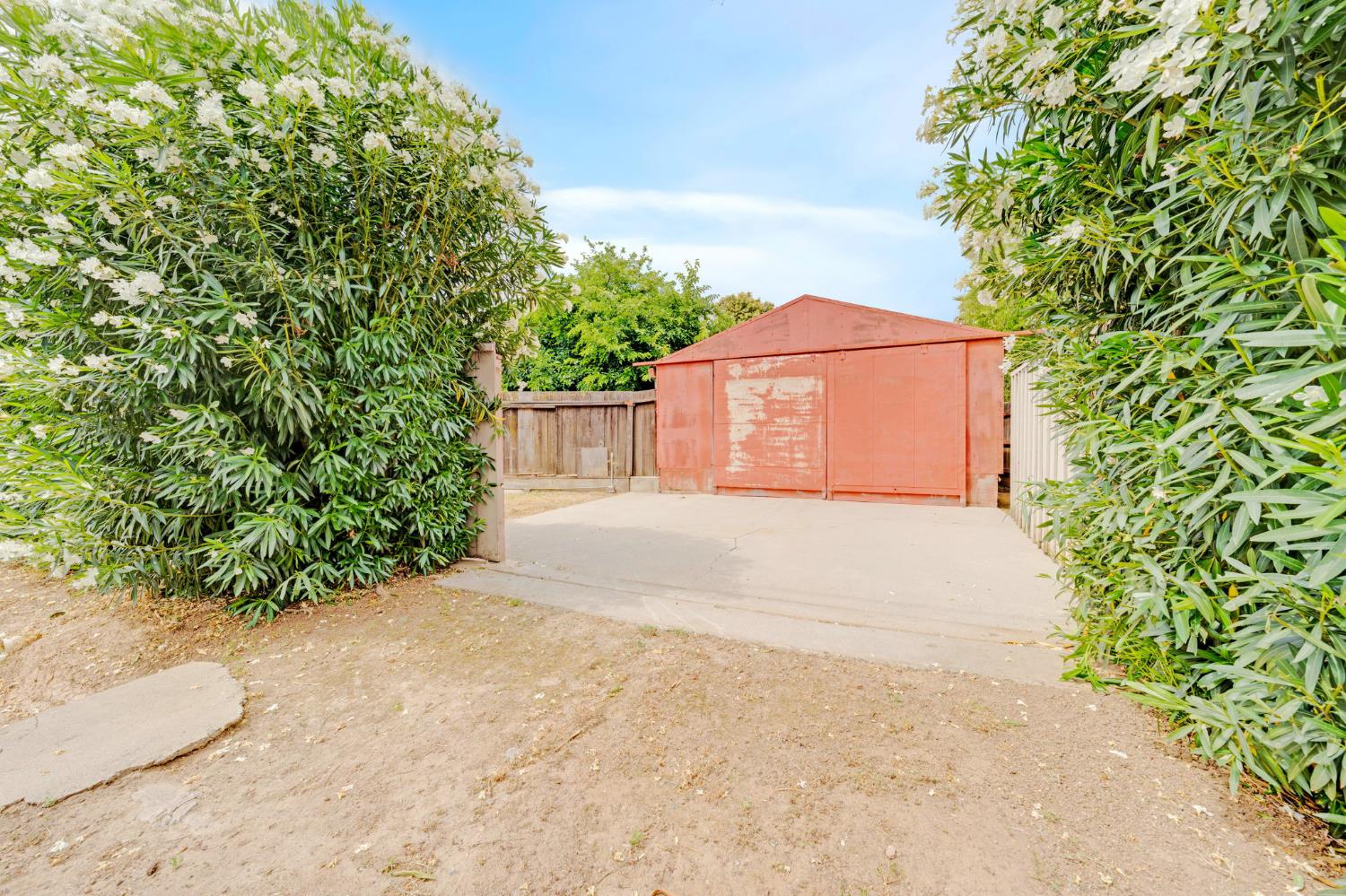 4019 Orange Grove Avenue