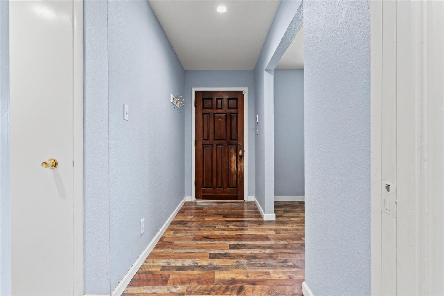 1525 Bogue Road