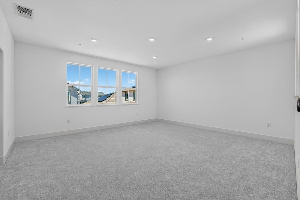 10276 Golden Sunray Drive