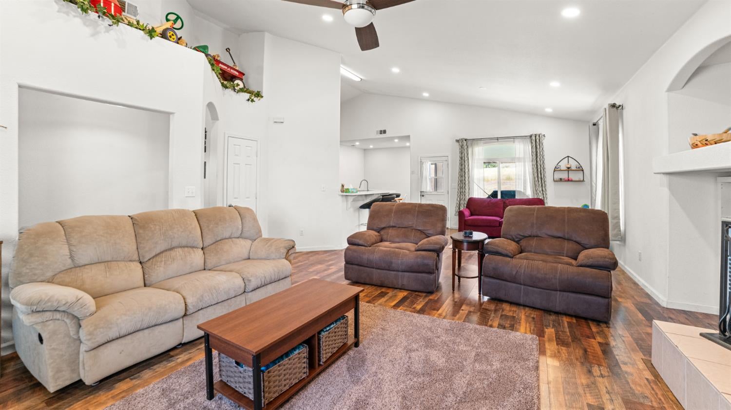 3595 Quail Hill Road