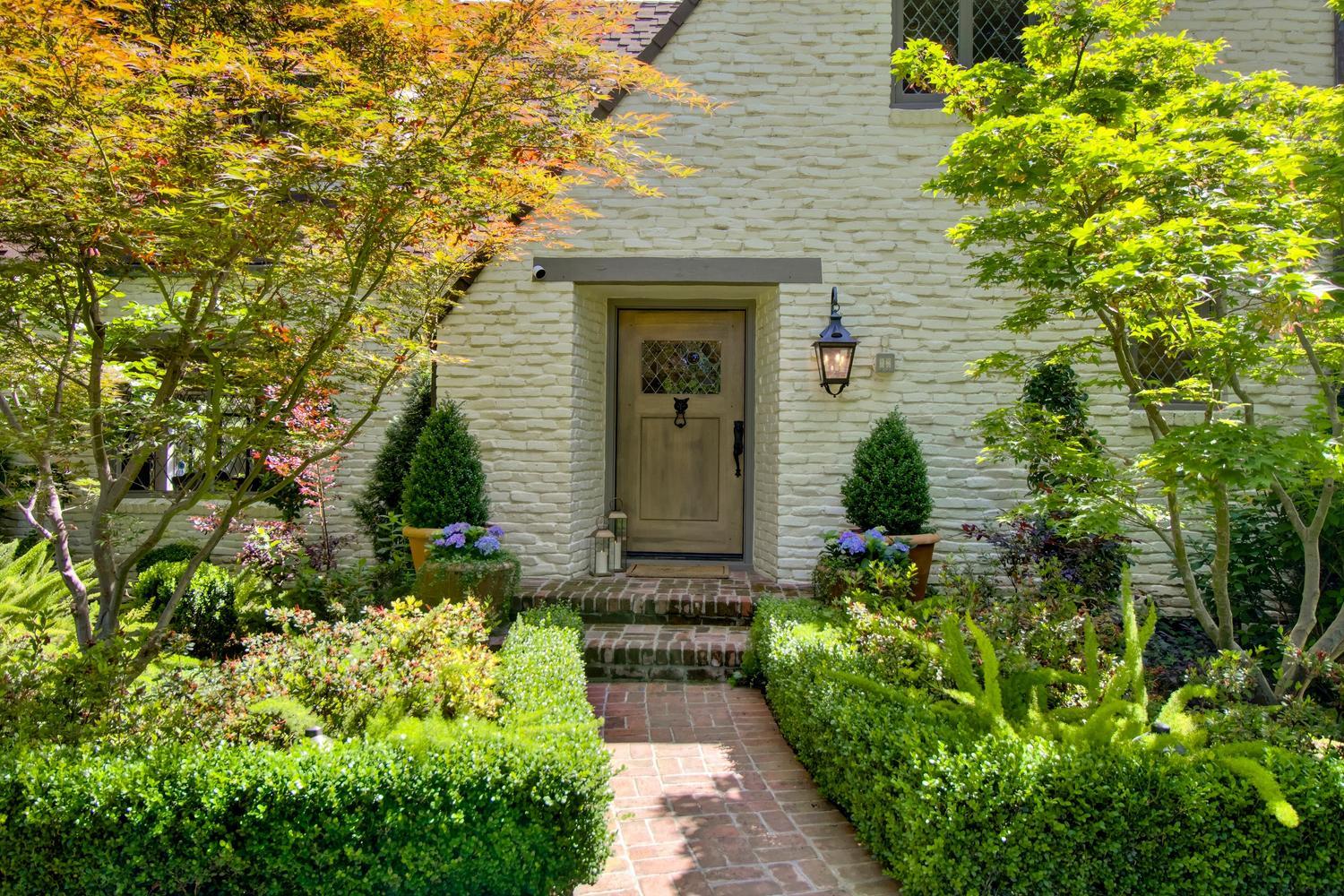 450 Crocker Road