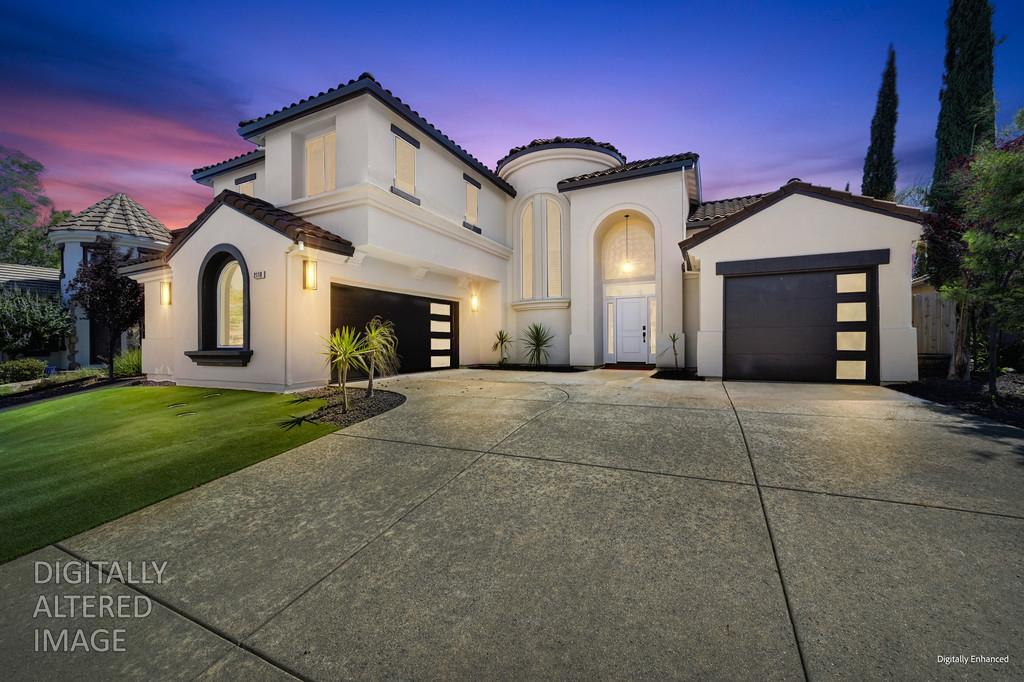 2110 Blackheath Lane