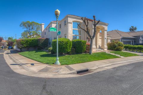 9351 Lufkin Way Elk Grove CA 95758