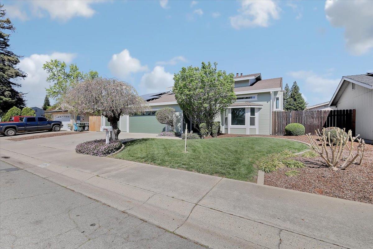 1571 Coats Drive