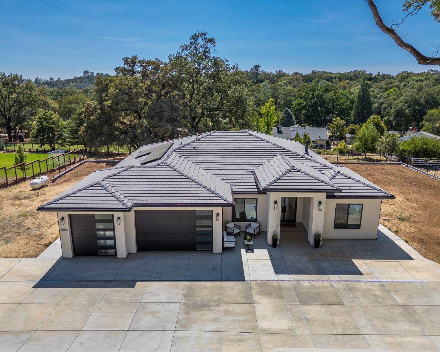 5880 Stanley Drive