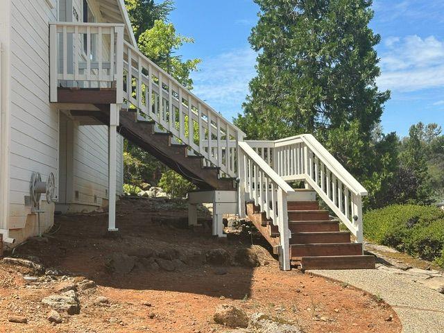2720 Sandhurst Drive