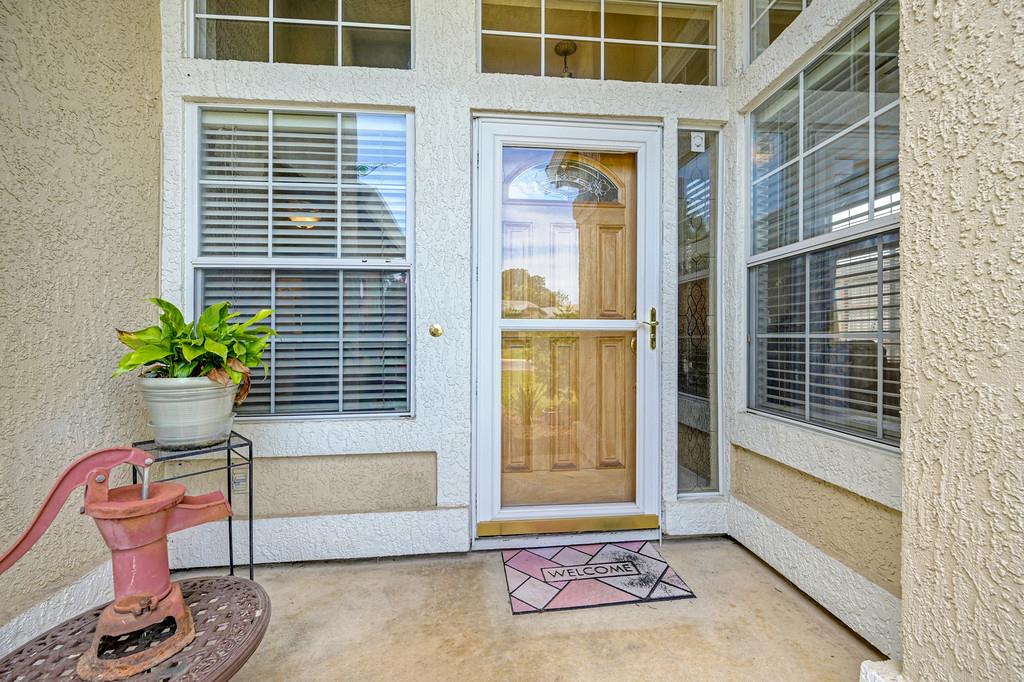 8311 Oakwood Hills Circle