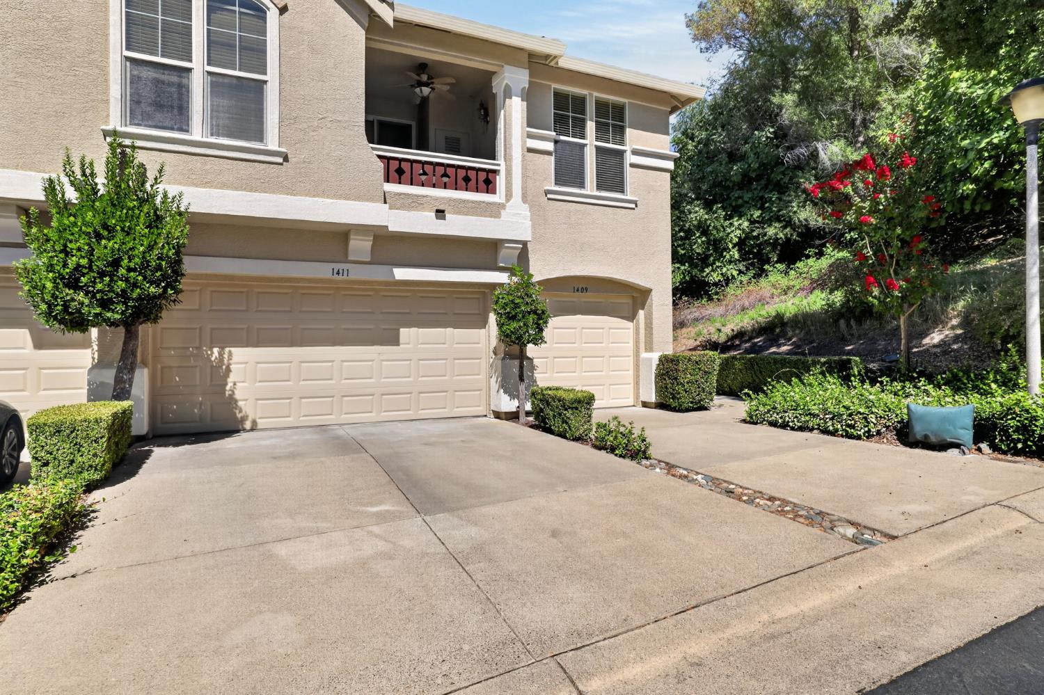 1411 Indiana Way 66