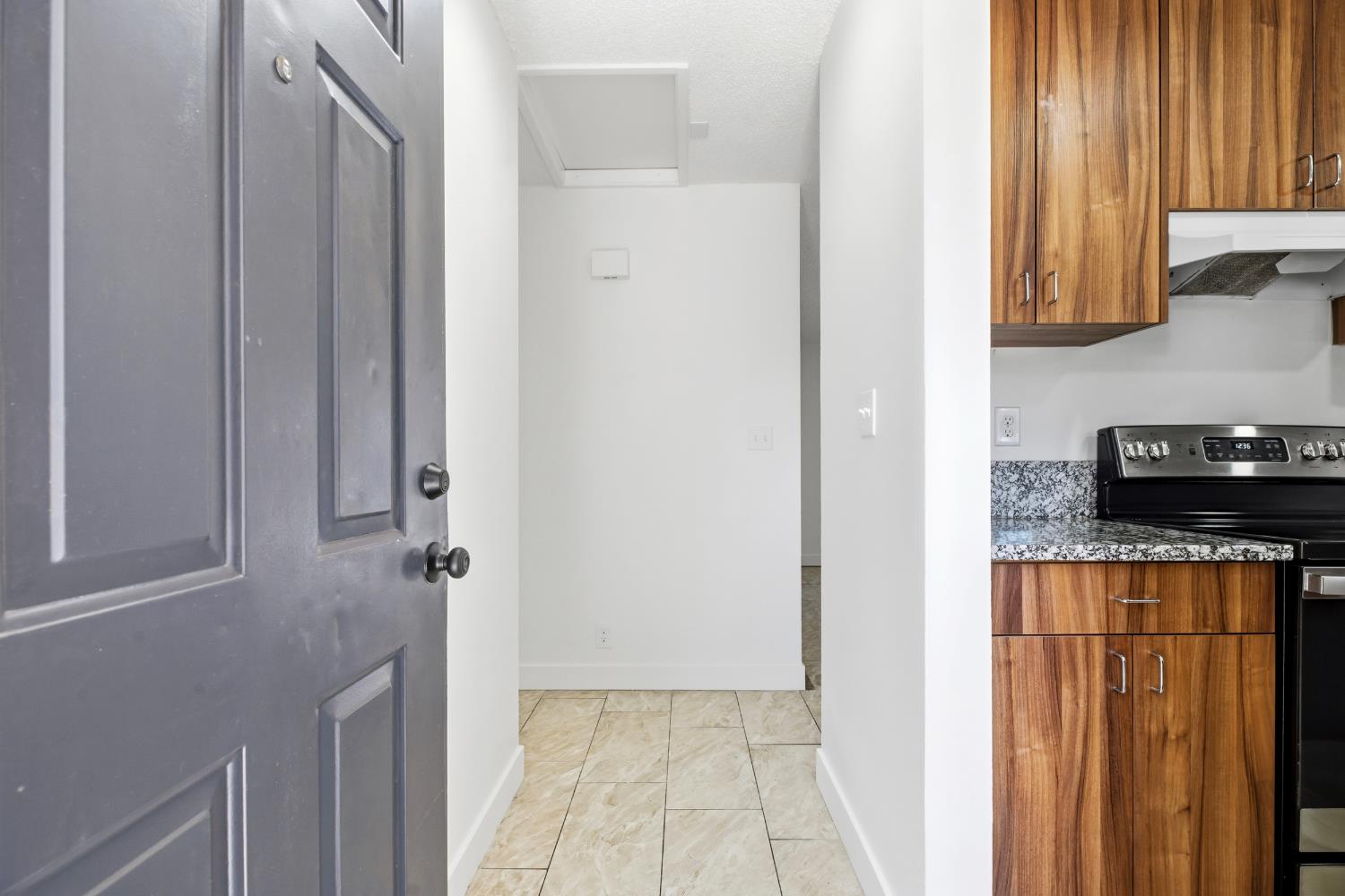 1205 I Street