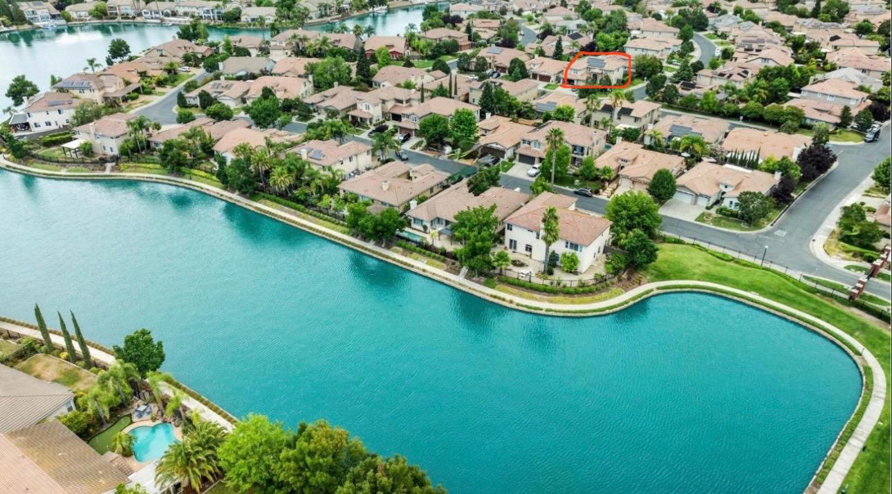 301 Vista Creek Circle