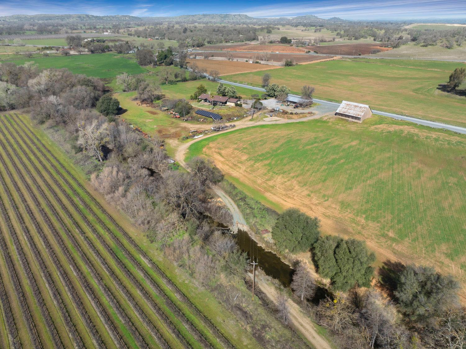 3270 Jackson Valley Road