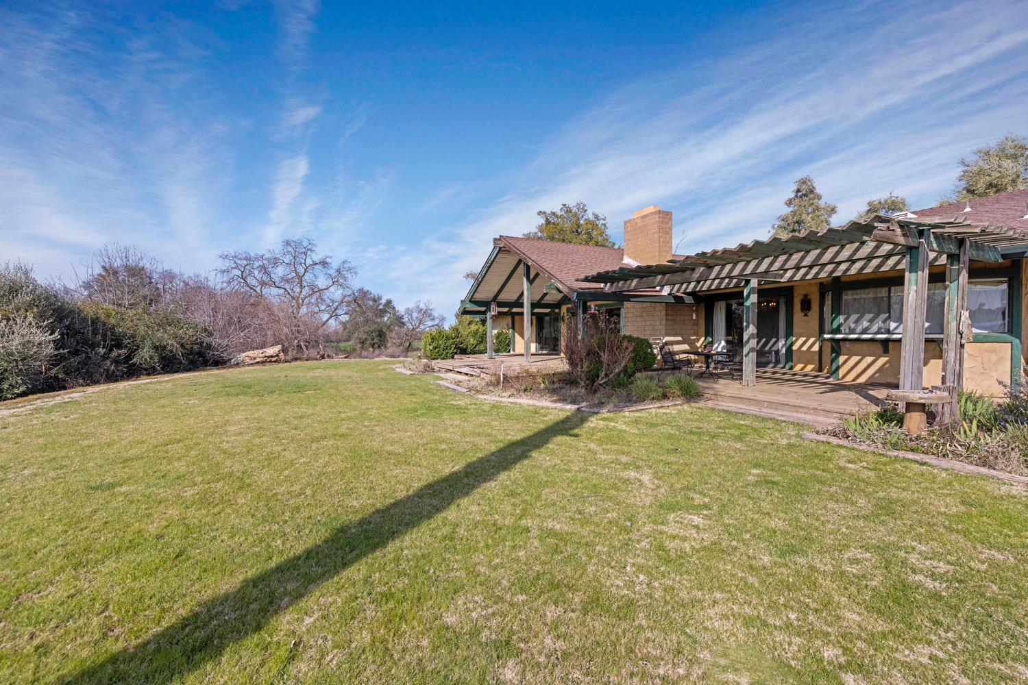 3270 Jackson Valley Road