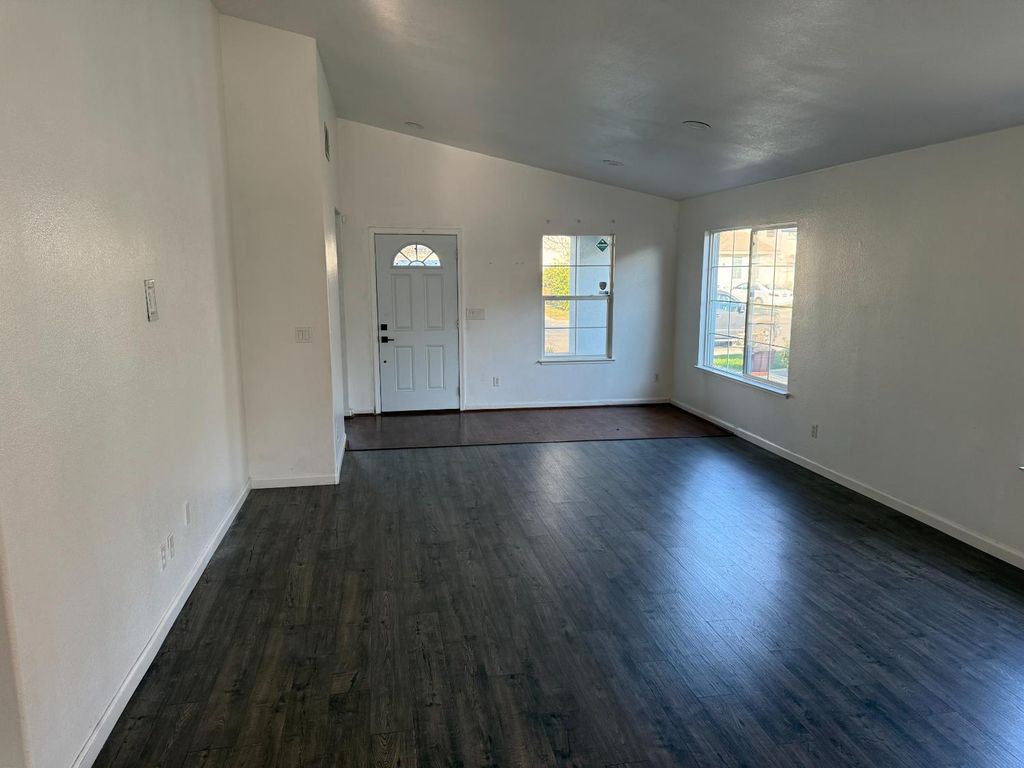 Photo of 3042 Tenaya Lane, Stockton, CA 95212 (MLS # 226006892)