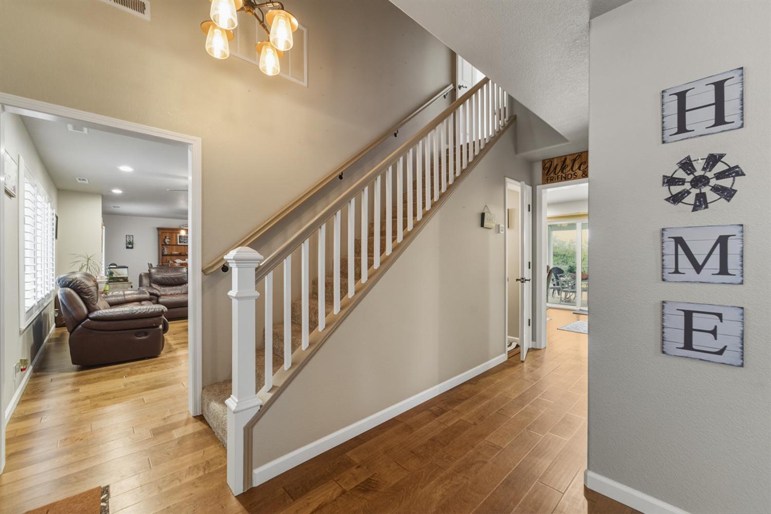 655 Saddleback Drive