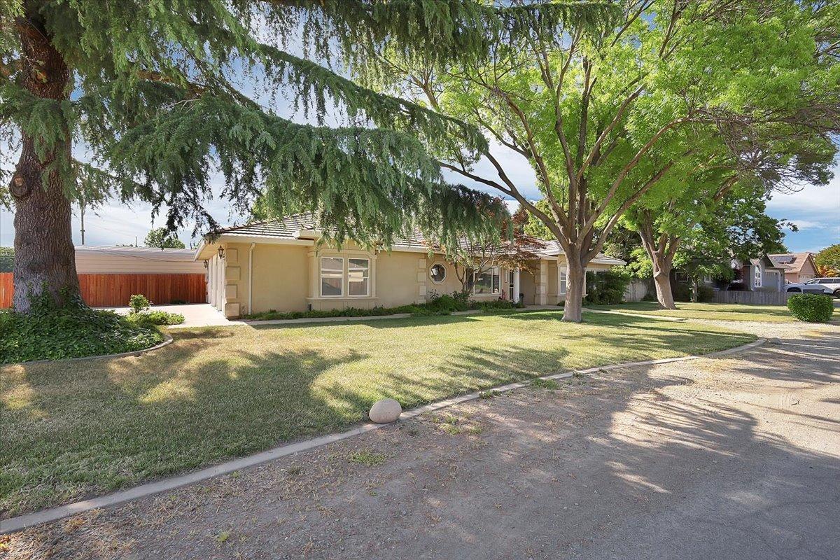 2508 Madrone Street