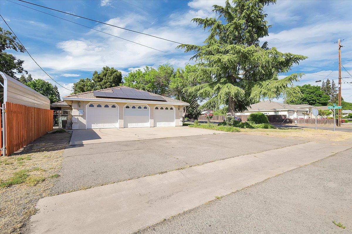 2508 Madrone Street
