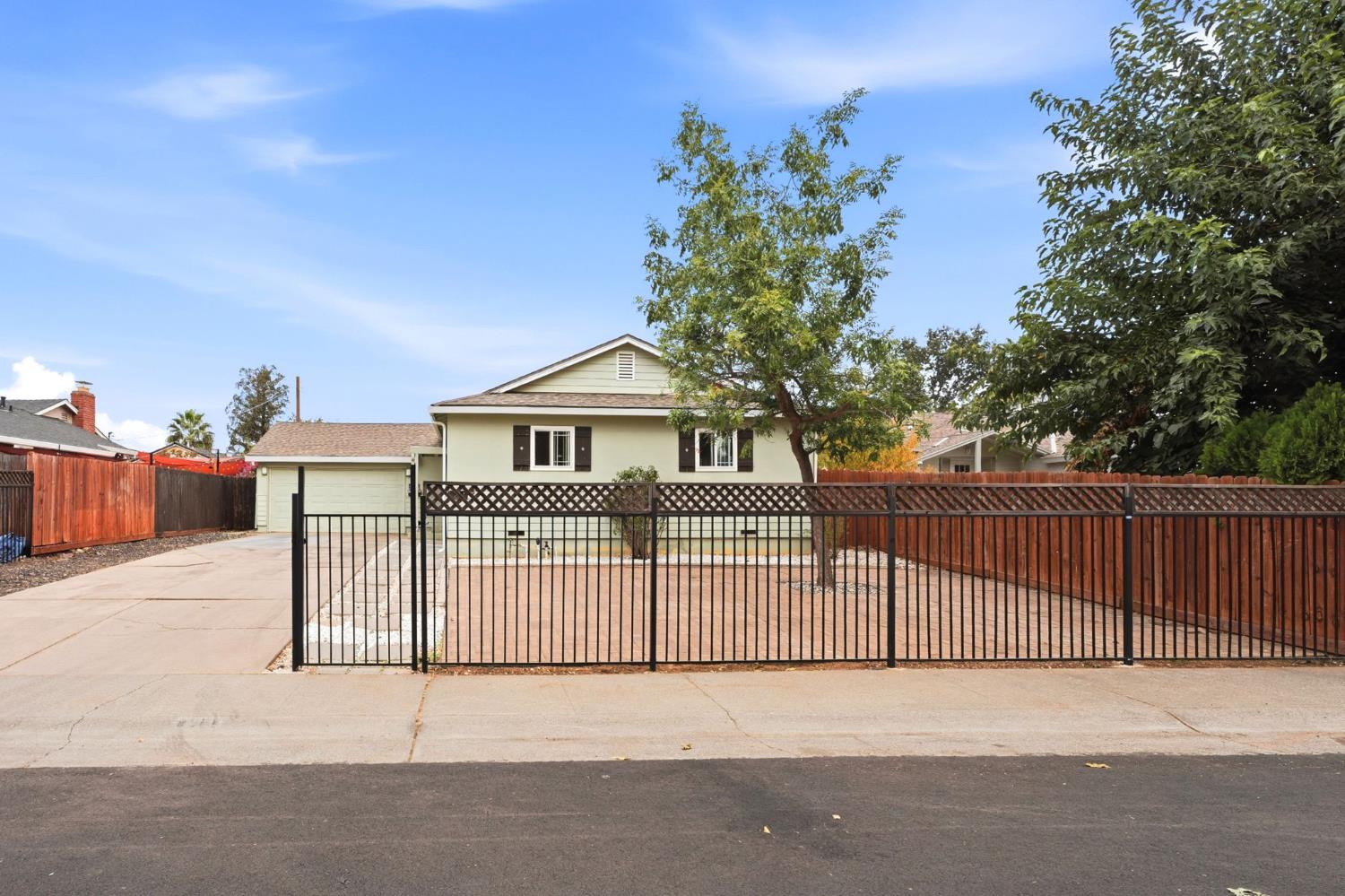 8961 Rosetta Circle