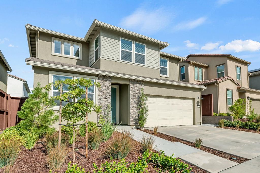 Photo of 4798 Tilly Drive, Folsom, CA 95630 (MLS # 225125355)