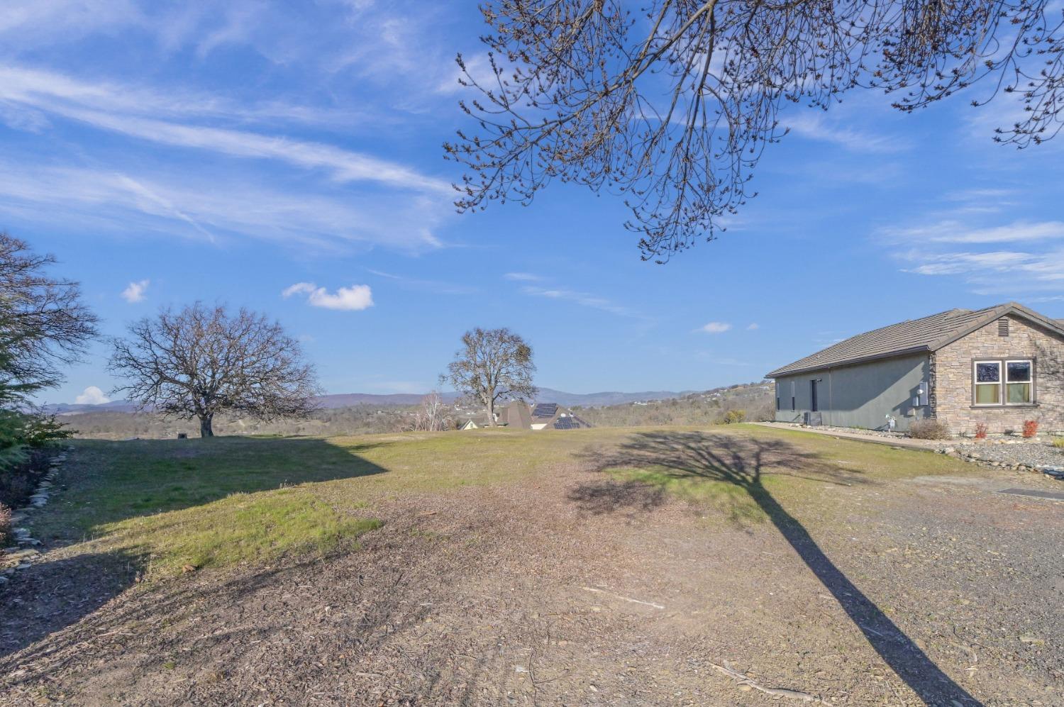 186 Leaf Crest Court