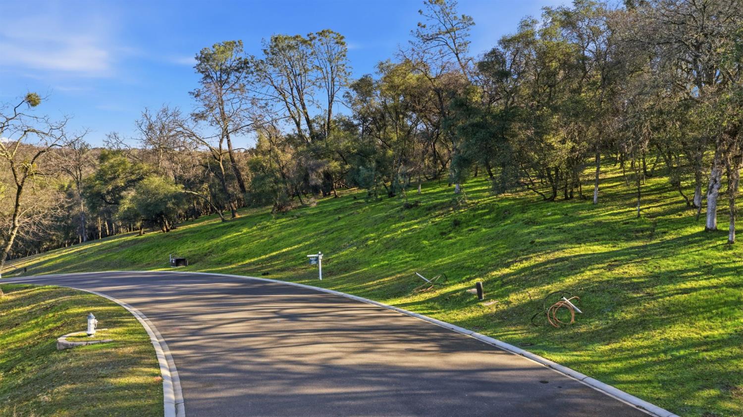 6829 Western Sierra Way