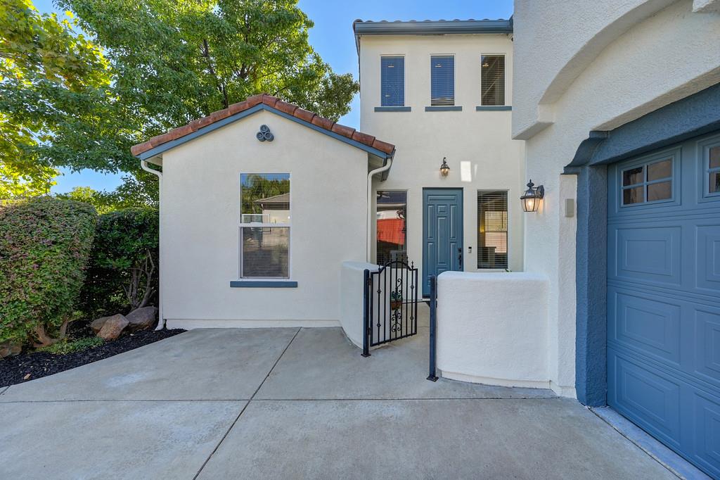 309 Summerfield Court