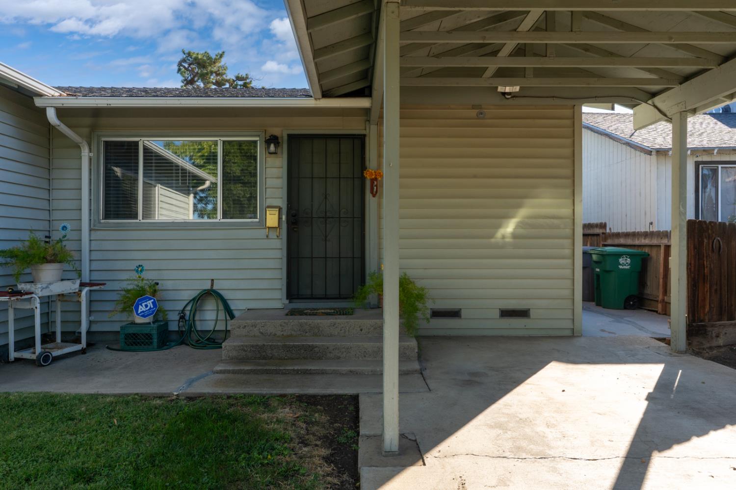 Dos Palos, California 93620, United States, 3 Bedrooms Bedrooms, ,2 BathroomsBathrooms,Residential,Active,229326