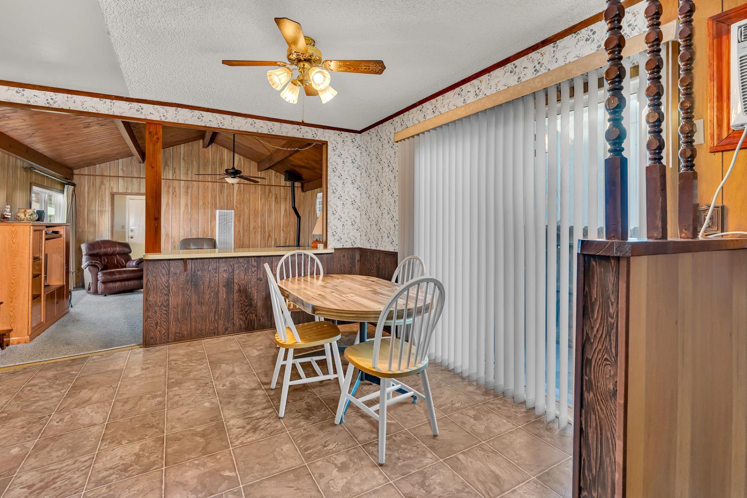 Dos Palos, California 93620, United States, 3 Bedrooms Bedrooms, ,2 BathroomsBathrooms,Residential,Active,229326