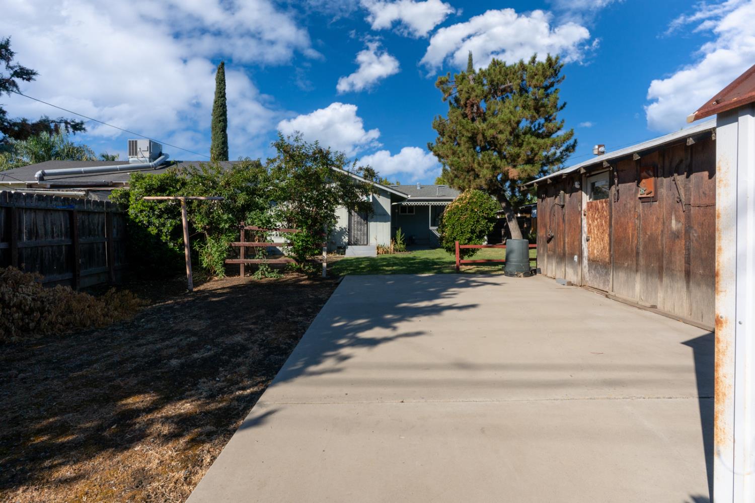 Dos Palos, California 93620, United States, 3 Bedrooms Bedrooms, ,2 BathroomsBathrooms,Residential,Active,229326