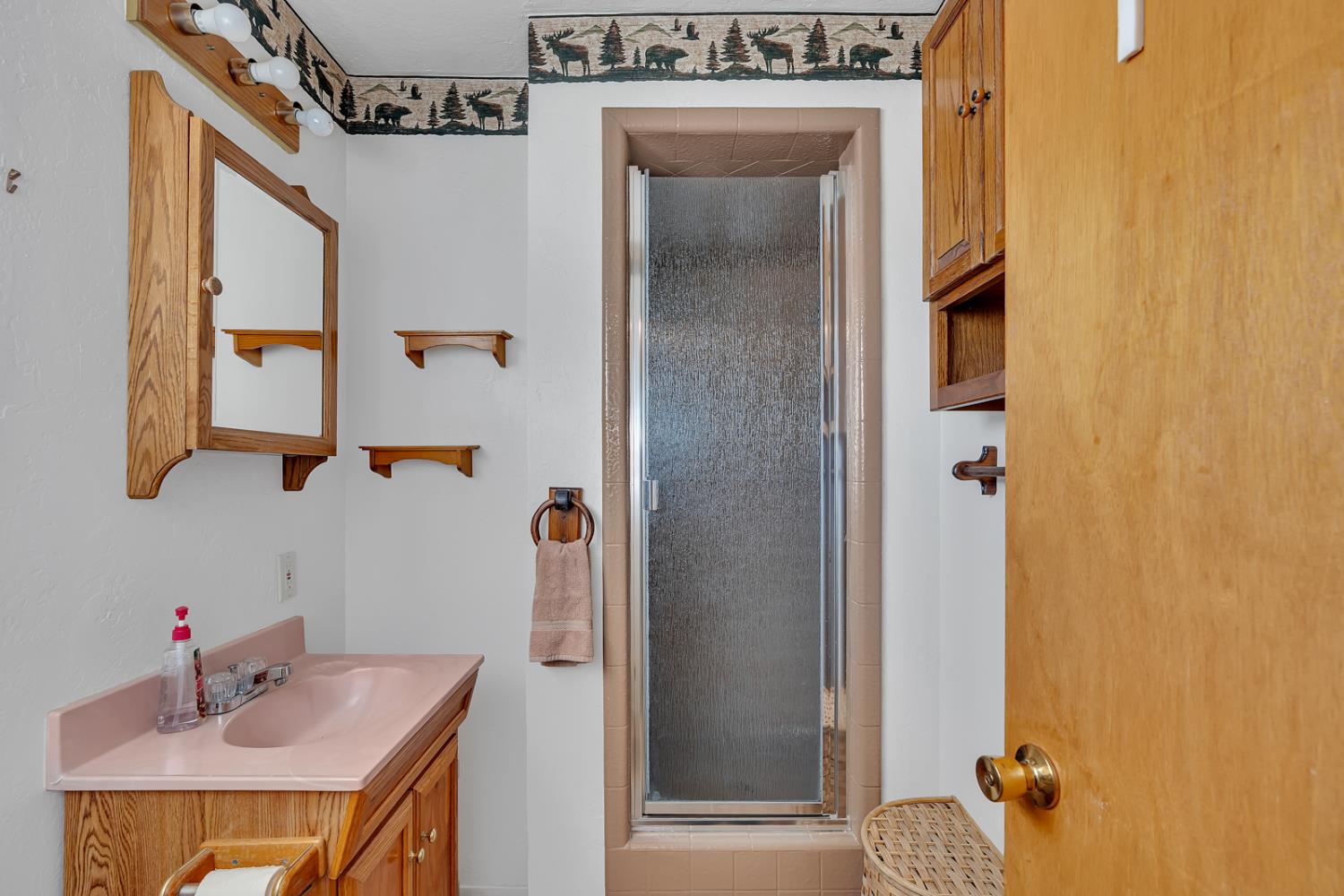 Dos Palos, California 93620, United States, 3 Bedrooms Bedrooms, ,2 BathroomsBathrooms,Residential,Active,229326