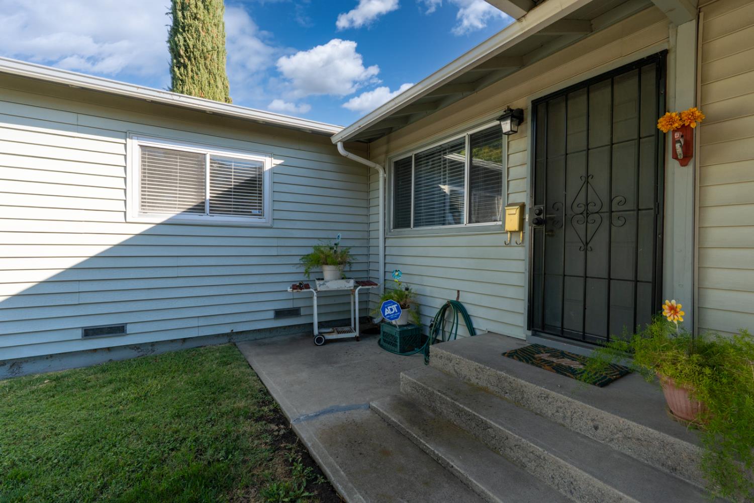 Dos Palos, California 93620, United States, 3 Bedrooms Bedrooms, ,2 BathroomsBathrooms,Residential,Active,229326