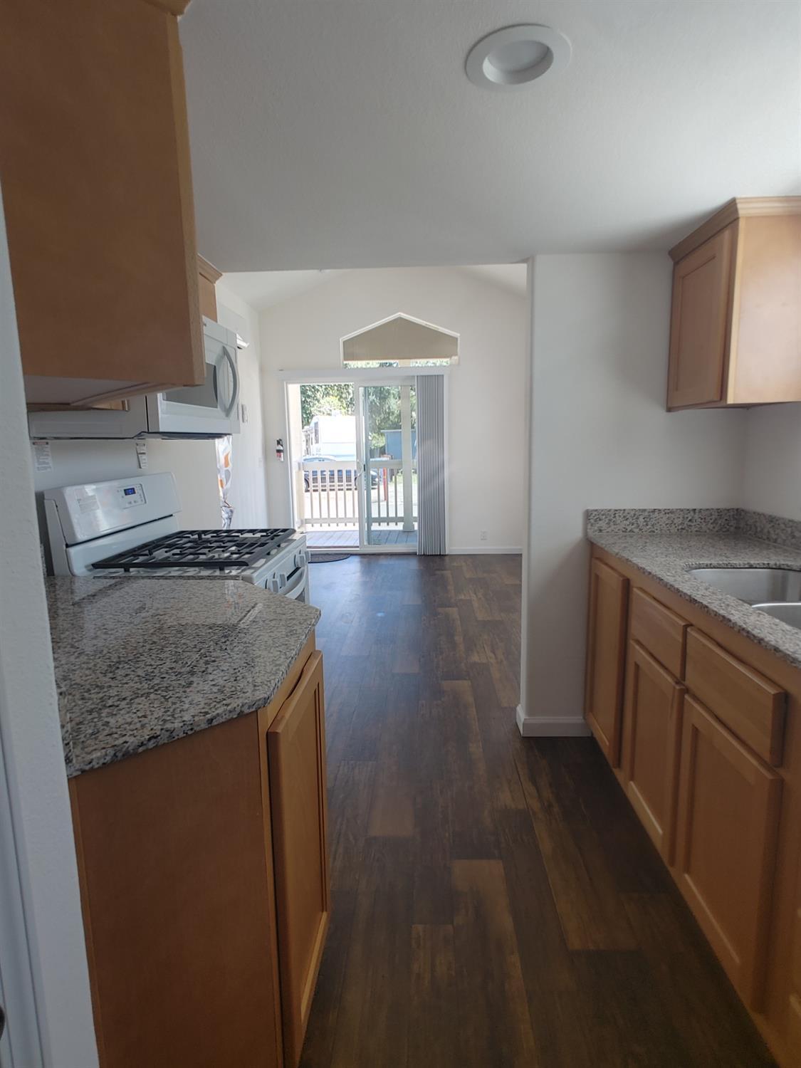3330 Auburn Boulevard 11