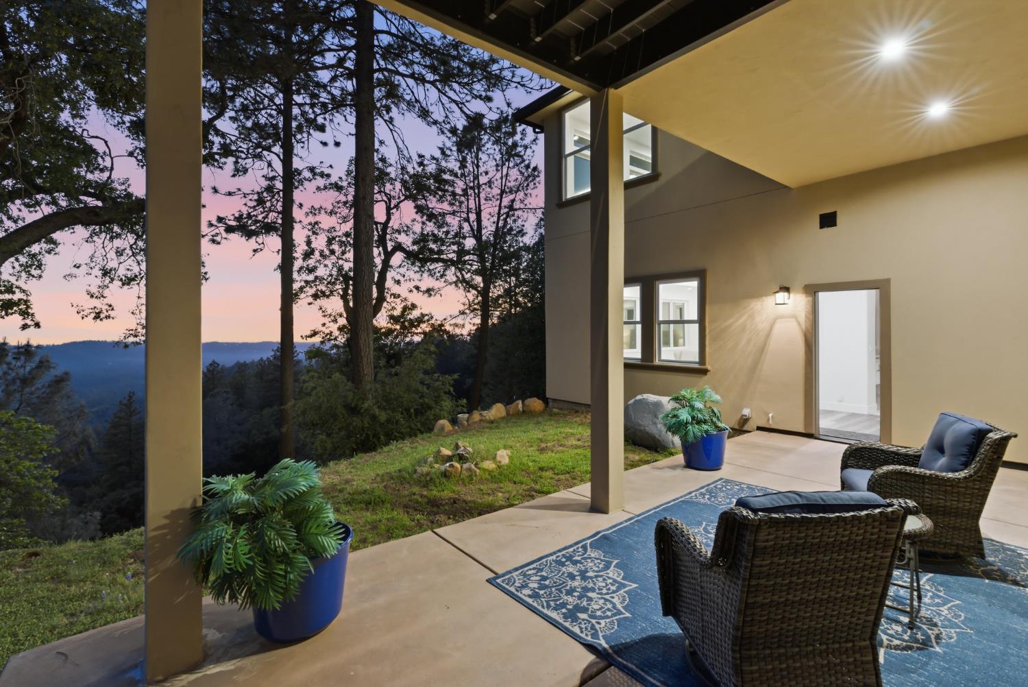 4860 Questa Mirada Court